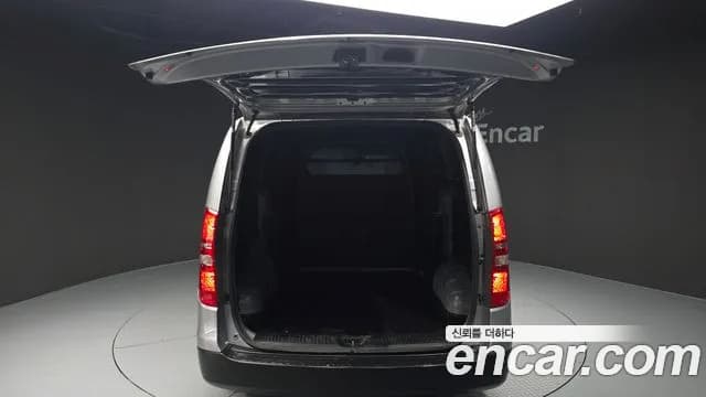 2020 Hyundai The New Grand Starex Van 5-Seater Sold VIN KMFWBX7KBLU127292 – photo 24 2020 Hyundai The New Grand Starex Van 5-Seater Sold VIN KMFWBX7KBLU127292 – photo 24