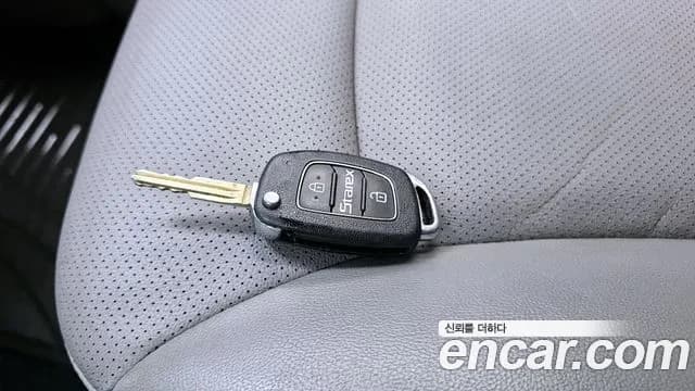 2020 Hyundai The New Grand Starex Van 5-Seater Sold VIN KMFWBX7KBLU128905 – undercarriage 2020 Hyundai The New Grand Starex Van 5-Seater Sold VIN KMFWBX7KBLU128905 – undercarriage