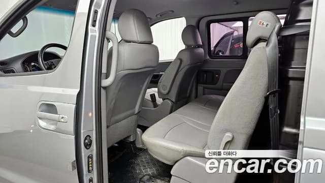 2020 Hyundai The New Grand Starex Van 5-Seater Sold VIN KMFWBX7KBLU128905 – photo 24 2020 Hyundai The New Grand Starex Van 5-Seater Sold VIN KMFWBX7KBLU128905 – photo 24