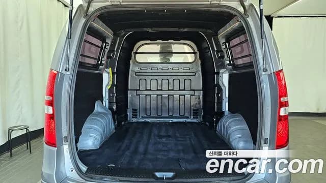 2020 Hyundai The New Grand Starex Van 5-Seater Sold VIN KMFWBX7KBLU128905 – photo 28 2020 Hyundai The New Grand Starex Van 5-Seater Sold VIN KMFWBX7KBLU128905 – photo 28