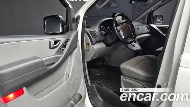 2020 Hyundai The New Grand Starex Van 5-Seater Sold VIN KMFWBX7KBLU137771 – side profile 2020 Hyundai The New Grand Starex Van 5-Seater Sold VIN KMFWBX7KBLU137771 – side profile