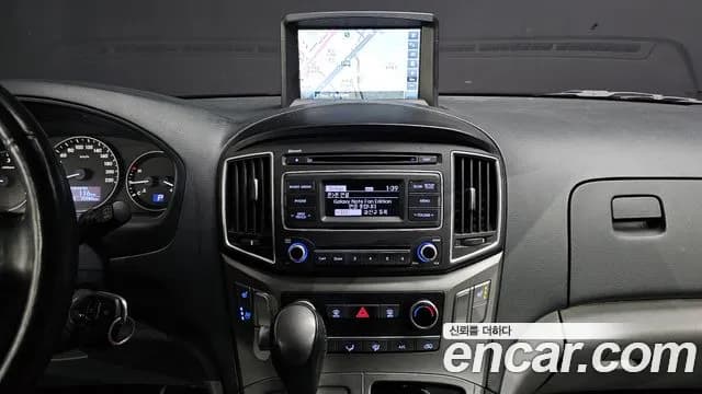 2020 Hyundai The New Grand Starex Van 5-Seater Sold VIN KMFWBX7KBLU137771 – photo 16 2020 Hyundai The New Grand Starex Van 5-Seater Sold VIN KMFWBX7KBLU137771 – photo 16