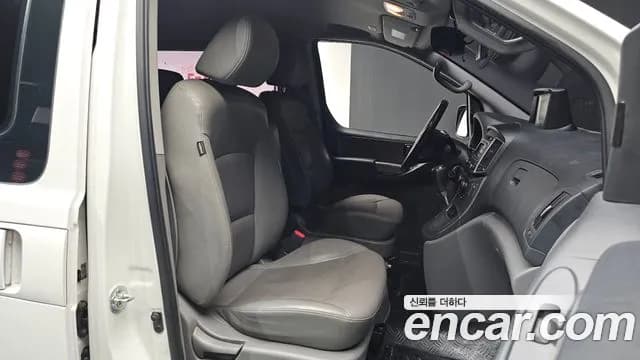 2020 Hyundai The New Grand Starex Van 5-Seater Sold VIN KMFWBX7KBLU137771 – photo 31 2020 Hyundai The New Grand Starex Van 5-Seater Sold VIN KMFWBX7KBLU137771 – photo 31