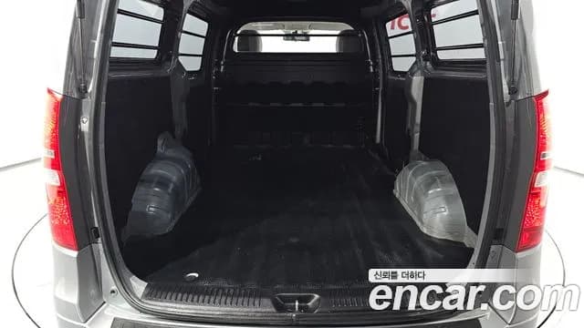 2020 Hyundai The New Grand Starex Van 3-Seater Sold VIN KMFWBX7KBLU138165 – photo 25 2020 Hyundai The New Grand Starex Van 3-Seater Sold VIN KMFWBX7KBLU138165 – photo 25