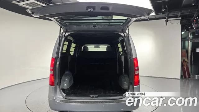 2020 Hyundai The New Grand Starex Van 3-Seater Sold VIN KMFWBX7KBLU147225 – photo 16 2020 Hyundai The New Grand Starex Van 3-Seater Sold VIN KMFWBX7KBLU147225 – photo 16