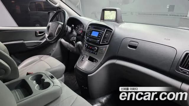2021 Hyundai The New Grand Starex Van 3-Seater Sold VIN KMFWBX7KBMU156690 – photo 19 2021 Hyundai The New Grand Starex Van 3-Seater Sold VIN KMFWBX7KBMU156690 – photo 19