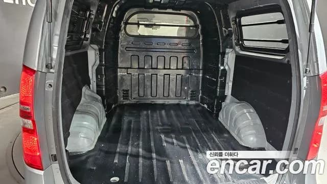 2021 Hyundai The New Grand Starex Van 5-Seater Sold VIN KMFWBX7KBMU159796 – photo 16 2021 Hyundai The New Grand Starex Van 5-Seater Sold VIN KMFWBX7KBMU159796 – photo 16
