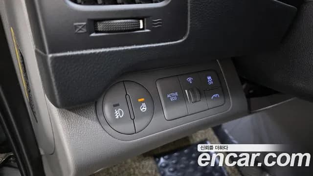 2021 Hyundai The New Grand Starex Van 5-Seater Sold VIN KMFWBX7KBMU164548 – trunk area 2021 Hyundai The New Grand Starex Van 5-Seater Sold VIN KMFWBX7KBMU164548 – trunk area