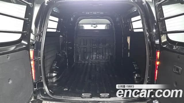 2021 Hyundai The New Grand Starex Van 5-Seater Sold VIN KMFWBX7KBMU164548 – photo 24 2021 Hyundai The New Grand Starex Van 5-Seater Sold VIN KMFWBX7KBMU164548 – photo 24