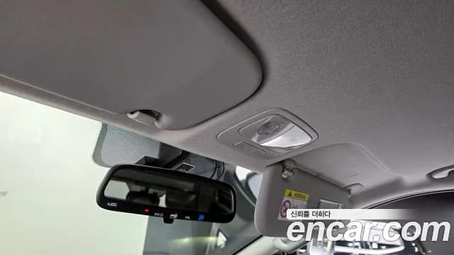 2021 Hyundai The New Grand Starex Van 3-Seater Sold VIN KMFWBX7KBMU179228 – photo 23 2021 Hyundai The New Grand Starex Van 3-Seater Sold VIN KMFWBX7KBMU179228 – photo 23