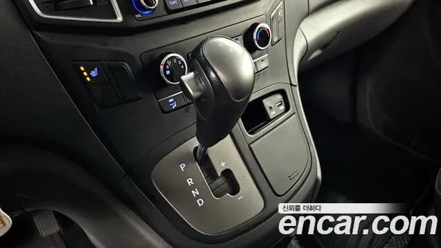 2021 Hyundai The New Grand Starex Van 5-Seater Sold VIN KMFWBX7KBMU190100 – photo 11 2021 Hyundai The New Grand Starex Van 5-Seater Sold VIN KMFWBX7KBMU190100 – photo 11