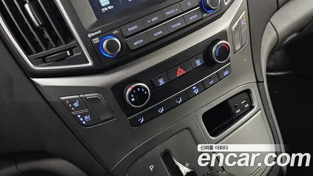 2021 Hyundai The New Grand Starex Van 5-Seater Sold VIN KMFWBX7KBMU195337 – dashboard 2021 Hyundai The New Grand Starex Van 5-Seater Sold VIN KMFWBX7KBMU195337 – dashboard