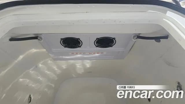 2020 Hyundai The New Grand Starex Freezer car Sold VIN KMFWSX7KBLU122371 – photo 20 2020 Hyundai The New Grand Starex Freezer car Sold VIN KMFWSX7KBLU122371 – photo 20