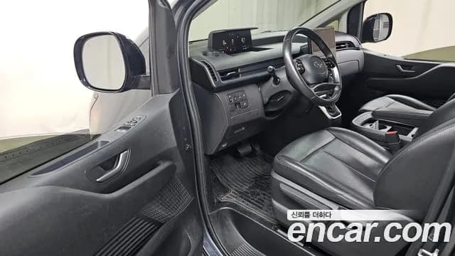 2022 Hyundai Staria Cargo 5-Seater Sold VIN KMFYCX71BNU047735 – front exterior 2022 Hyundai Staria Cargo 5-Seater Sold VIN KMFYCX71BNU047735 – front exterior