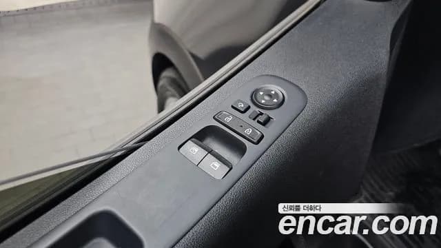 2022 Hyundai Staria Cargo 5-Seater Sold VIN KMFYCX71BNU047735 – undercarriage 2022 Hyundai Staria Cargo 5-Seater Sold VIN KMFYCX71BNU047735 – undercarriage
