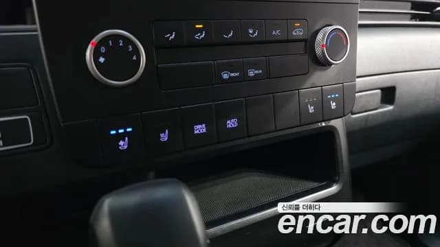 2023 Hyundai Staria Cargo 5-Seater Sold VIN KMFYCX71BPU121177 – rear exterior 2023 Hyundai Staria Cargo 5-Seater Sold VIN KMFYCX71BPU121177 – rear exterior