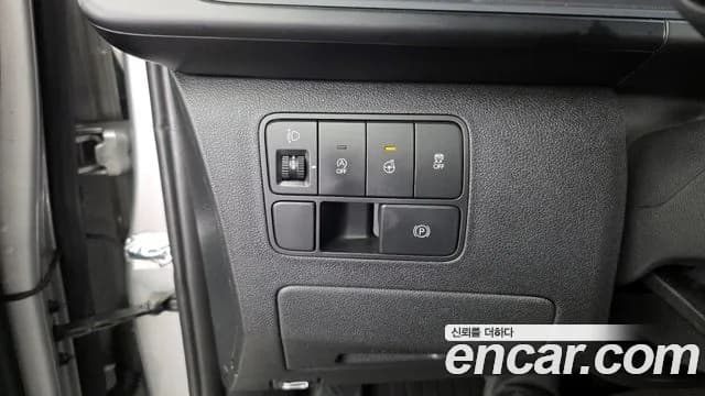 2023 Hyundai Staria Cargo 5-Seater Sold VIN KMFYCX71BPU127154 – undercarriage 2023 Hyundai Staria Cargo 5-Seater Sold VIN KMFYCX71BPU127154 – undercarriage