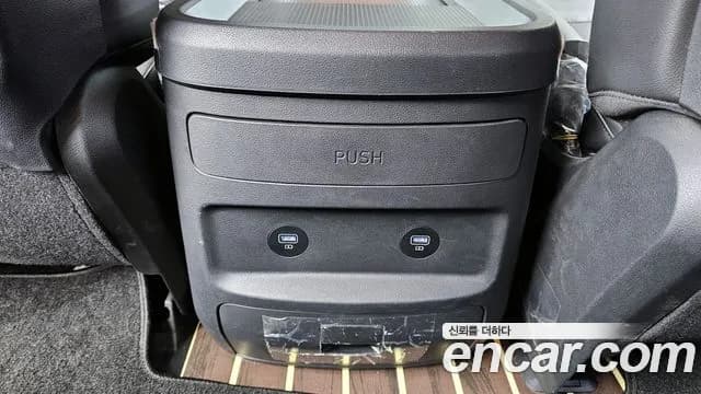 2024 Hyundai Staria 2WD Camping Car Sold VIN KMFYCX71BRU173472 – rear exterior 2024 Hyundai Staria 2WD Camping Car Sold VIN KMFYCX71BRU173472 – rear exterior