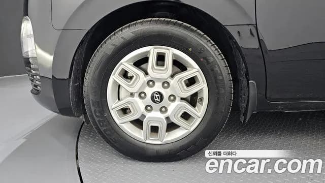 2025 Hyundai Staria Cargo 5-Seater Sold VIN KMFYCX71BSU181957 – rear exterior 2025 Hyundai Staria Cargo 5-Seater Sold VIN KMFYCX71BSU181957 – rear exterior
