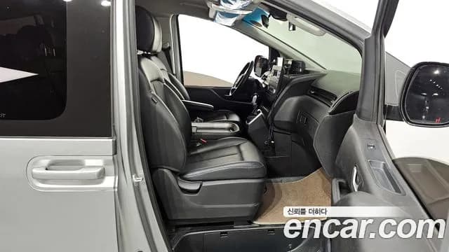 2022 Hyundai Staria L3.5 Cargo 5-Seater Sold VIN KMFYCX73BNU026061 – side profile 2022 Hyundai Staria L3.5 Cargo 5-Seater Sold VIN KMFYCX73BNU026061 – side profile