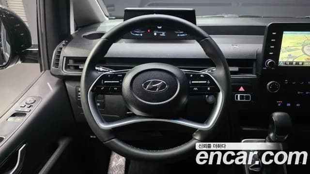 2022 Hyundai Staria L3.5 Cargo 5-Seater Sold VIN KMFYCX73BNU037004 – exterior detail 2022 Hyundai Staria L3.5 Cargo 5-Seater Sold VIN KMFYCX73BNU037004 – exterior detail