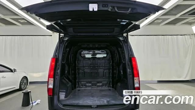 2022 Hyundai Staria L3.5 Cargo 5-Seater Sold VIN KMFYCX73BNU041421 – engine bay 2022 Hyundai Staria L3.5 Cargo 5-Seater Sold VIN KMFYCX73BNU041421 – engine bay