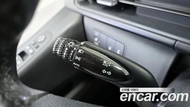 2022 Hyundai Staria L3.5 Cargo 5-Seater Sold VIN KMFYCX73BNU056007 – interior seats 2022 Hyundai Staria L3.5 Cargo 5-Seater Sold VIN KMFYCX73BNU056007 – interior seats