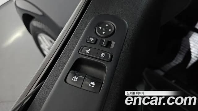 2023 Hyundai Staria L3.5 Cargo 5-Seater Sold VIN KMFYCX73BPU075862 – trunk area 2023 Hyundai Staria L3.5 Cargo 5-Seater Sold VIN KMFYCX73BPU075862 – trunk area