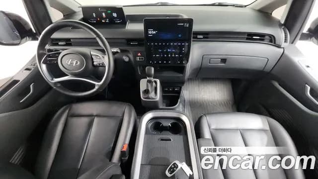 2023 Hyundai Staria L3.5 Cargo 5-Seater Sold VIN KMFYCX73BPU085429 – exterior detail 2023 Hyundai Staria L3.5 Cargo 5-Seater Sold VIN KMFYCX73BPU085429 – exterior detail