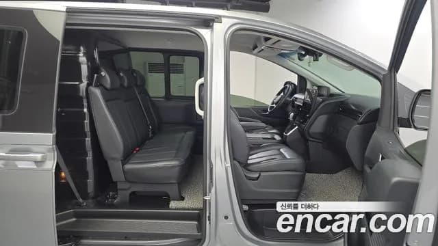 2023 Hyundai Staria L3.5 Cargo 5-Seater Sold VIN KMFYCX73BPU101244 – photo 12 2023 Hyundai Staria L3.5 Cargo 5-Seater Sold VIN KMFYCX73BPU101244 – photo 12
