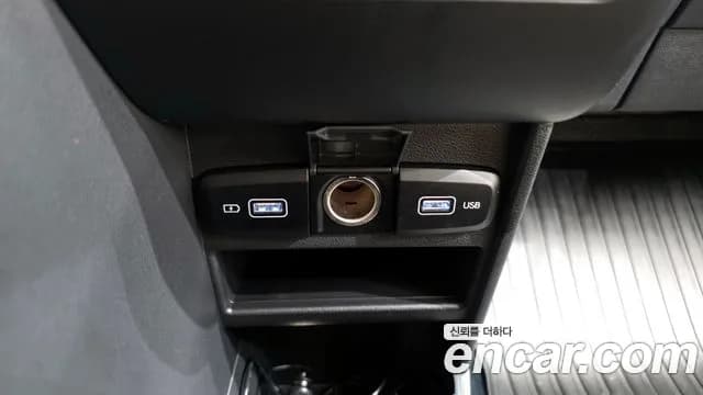 2024 Hyundai Staria L3.5 Cargo 5-Seater Sold VIN KMFYCX73BRU152863 – rear exterior 2024 Hyundai Staria L3.5 Cargo 5-Seater Sold VIN KMFYCX73BRU152863 – rear exterior