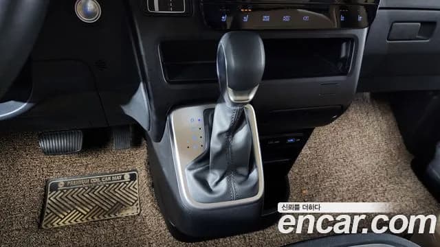 2024 Hyundai Staria L3.5 Cargo 5-Seater Sold VIN KMFYCX73BRU168572 – interior seats 2024 Hyundai Staria L3.5 Cargo 5-Seater Sold VIN KMFYCX73BRU168572 – interior seats