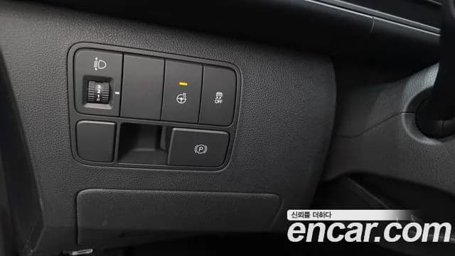 2024 Hyundai Staria L3.5 Cargo 5-Seater Sold VIN KMFYCX73BRU171740 – trunk area 2024 Hyundai Staria L3.5 Cargo 5-Seater Sold VIN KMFYCX73BRU171740 – trunk area
