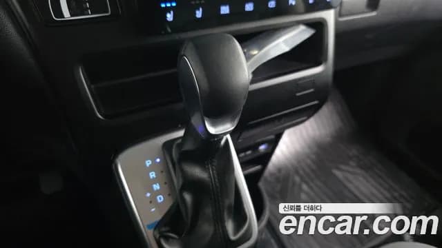 2025 Hyundai Staria L3.5 Cargo 5-Seater Sold VIN KMFYCX73BSU206303 – interior seats 2025 Hyundai Staria L3.5 Cargo 5-Seater Sold VIN KMFYCX73BSU206303 – interior seats
