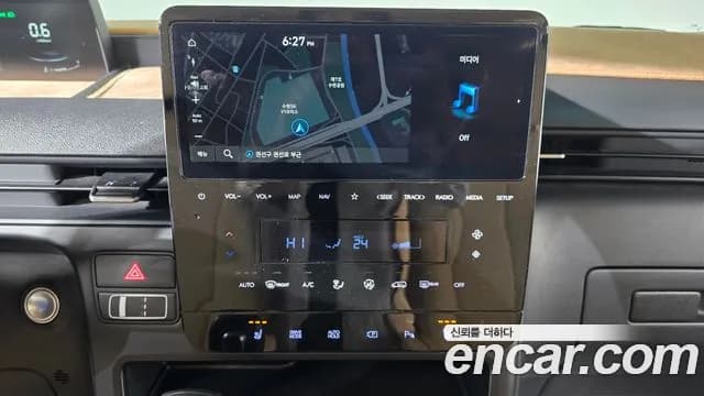 2025 Hyundai Staria L3.5 Cargo 5-Seater Sold VIN KMFYCX73BSU225071 – exterior detail 2025 Hyundai Staria L3.5 Cargo 5-Seater Sold VIN KMFYCX73BSU225071 – exterior detail