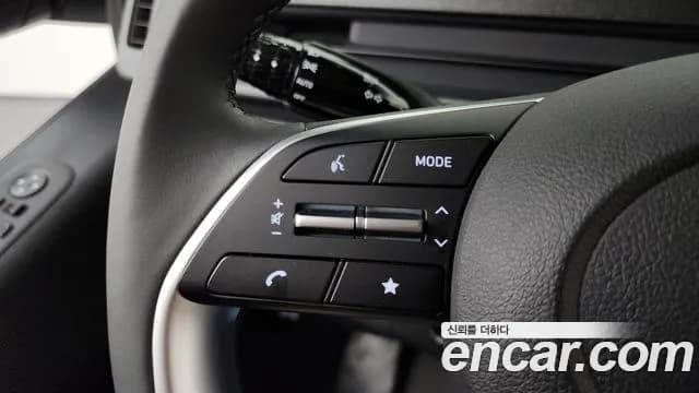 2025 Hyundai Staria HEV 1.6 Cargo 5-Seater Sold VIN KMFYCX7ABSU001653 – photo 14 2025 Hyundai Staria HEV 1.6 Cargo 5-Seater Sold VIN KMFYCX7ABSU001653 – photo 14