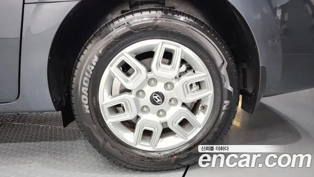 2025 Hyundai Staria HEV 1.6 Cargo 5-Seater Sold VIN KMFYCX7ABSU001653 – photo 18 2025 Hyundai Staria HEV 1.6 Cargo 5-Seater Sold VIN KMFYCX7ABSU001653 – photo 18