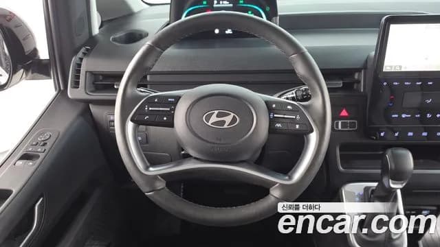 2025 Hyundai Staria HEV 1.6 Cargo 5-Seater Sold VIN KMFYCX7ABSU012416 – trunk area 2025 Hyundai Staria HEV 1.6 Cargo 5-Seater Sold VIN KMFYCX7ABSU012416 – trunk area