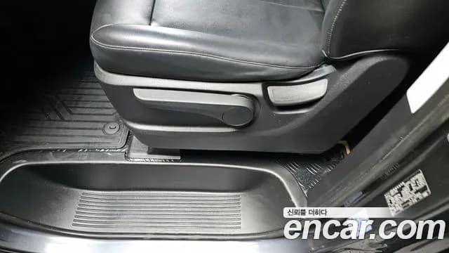 2022 Hyundai Staria Cargo 3-Seater Sold VIN KMFYDX71BNU008071 – photo 17 2022 Hyundai Staria Cargo 3-Seater Sold VIN KMFYDX71BNU008071 – photo 17