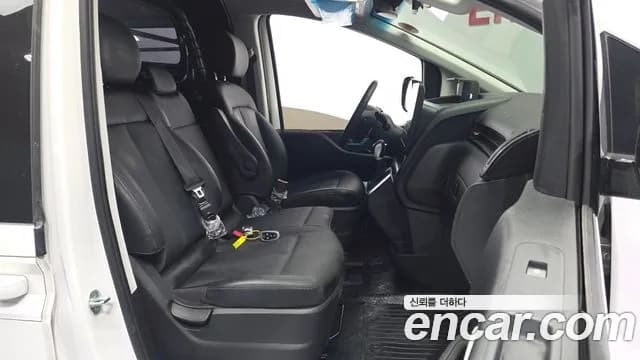 2023 Hyundai Staria Cargo 3-Seater Sold VIN KMFYDX71BPC117604 – photo 19 2023 Hyundai Staria Cargo 3-Seater Sold VIN KMFYDX71BPC117604 – photo 19
