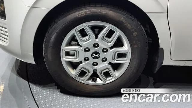2025 Hyundai Staria Cargo 3-Seater Sold VIN KMFYDX71BSC186006 – front exterior 2025 Hyundai Staria Cargo 3-Seater Sold VIN KMFYDX71BSC186006 – front exterior