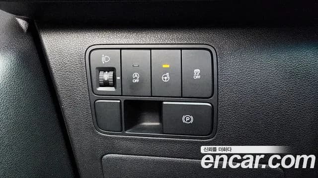 2025 Hyundai Staria Cargo 3-Seater Sold VIN KMFYDX71BSC186006 – dashboard 2025 Hyundai Staria Cargo 3-Seater Sold VIN KMFYDX71BSC186006 – dashboard