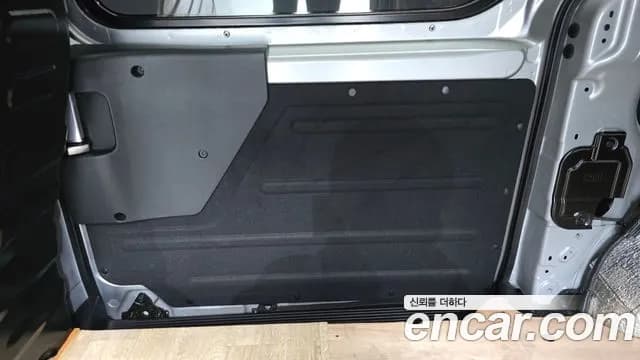 2025 Hyundai Staria Cargo 3-Seater Sold VIN KMFYDX71BSC214053 – photo 20 2025 Hyundai Staria Cargo 3-Seater Sold VIN KMFYDX71BSC214053 – photo 20