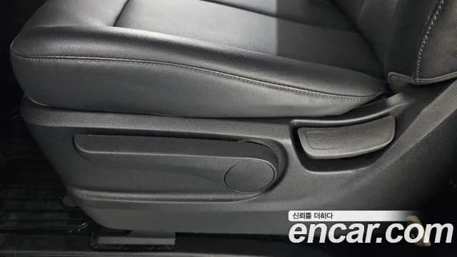 2025 Hyundai Staria Cargo 3-Seater Sold VIN KMFYDX71BSC237275 – trunk area 2025 Hyundai Staria Cargo 3-Seater Sold VIN KMFYDX71BSC237275 – trunk area