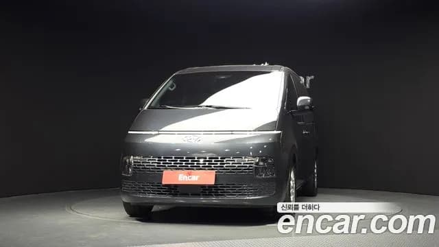2023 Hyundai Staria L3.5 Cargo 3-Seater Sold VIN KMFYDX73BPU077692 – front exterior 2023 Hyundai Staria L3.5 Cargo 3-Seater Sold VIN KMFYDX73BPU077692 – front exterior