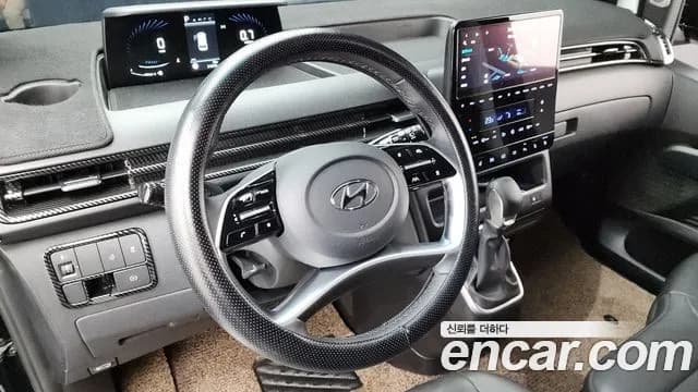 2024 Hyundai Staria L3.5 Cargo 3-Seater Sold VIN KMFYDX73BRU150138 – front exterior 2024 Hyundai Staria L3.5 Cargo 3-Seater Sold VIN KMFYDX73BRU150138 – front exterior