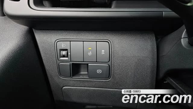 2025 Hyundai Staria L3.5 Cargo 3-Seater Sold VIN KMFYDX73BSU272230 – photo 20 2025 Hyundai Staria L3.5 Cargo 3-Seater Sold VIN KMFYDX73BSU272230 – photo 20