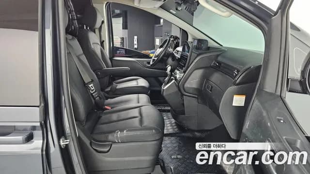 2025 Hyundai Staria HEV 1.6 Cargo 3-Seater Sold VIN KMFYDX7ABSU002146 – rear exterior 2025 Hyundai Staria HEV 1.6 Cargo 3-Seater Sold VIN KMFYDX7ABSU002146 – rear exterior