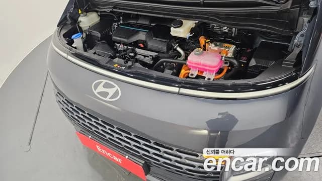 2025 Hyundai Staria HEV 1.6 Cargo 3-Seater Sold VIN KMFYDX7ABSU002146 – undercarriage 2025 Hyundai Staria HEV 1.6 Cargo 3-Seater Sold VIN KMFYDX7ABSU002146 – undercarriage