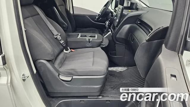2022 Hyundai Staria Cargo 3-Seater Sold VIN KMFYFX71BNU055162 – interior seats 2022 Hyundai Staria Cargo 3-Seater Sold VIN KMFYFX71BNU055162 – interior seats